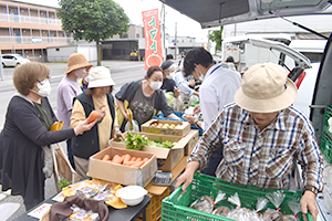 美原出張市